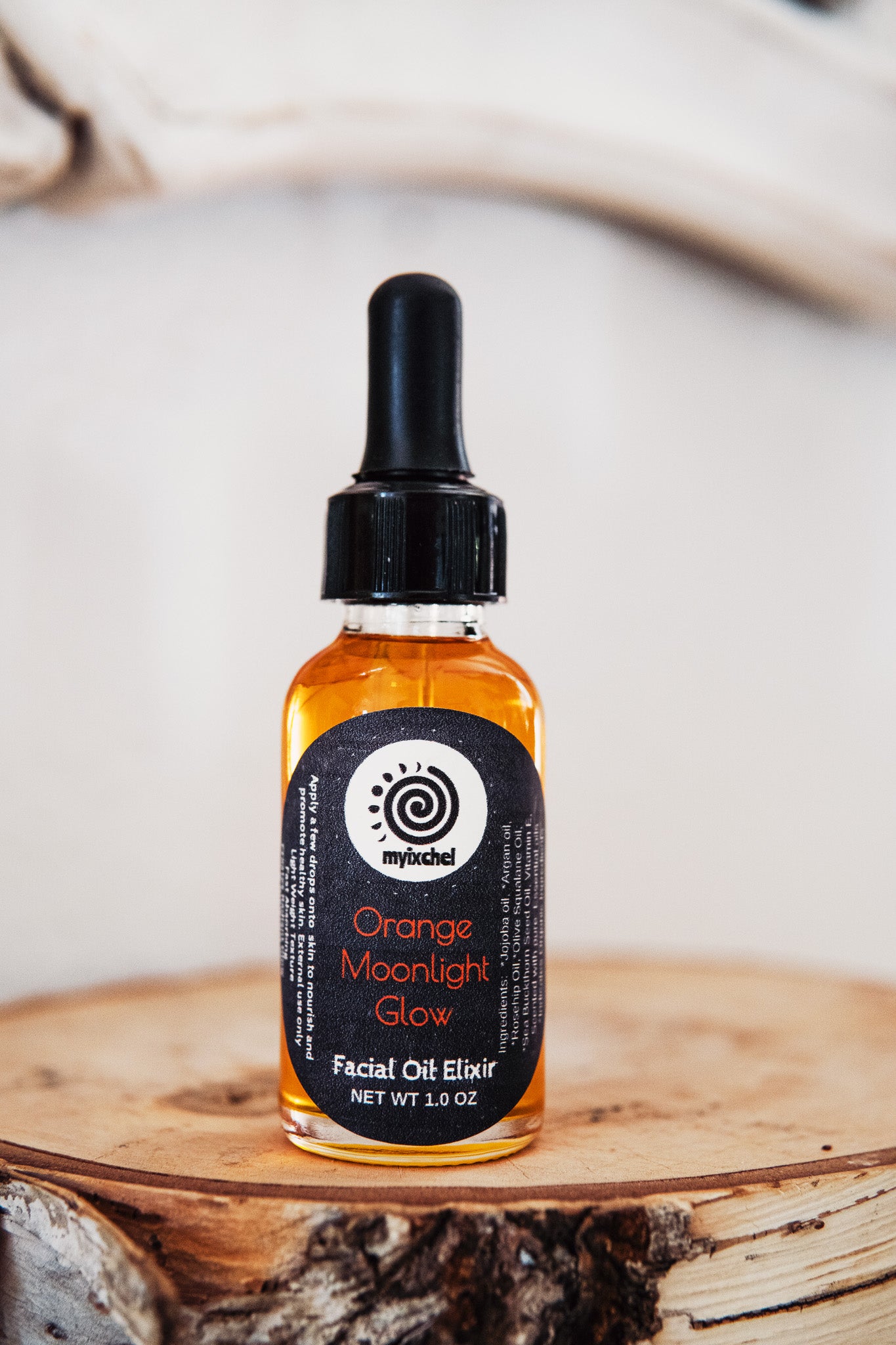 Orange Moonlight Glow Face Oil Elixir FREE SAMPLE